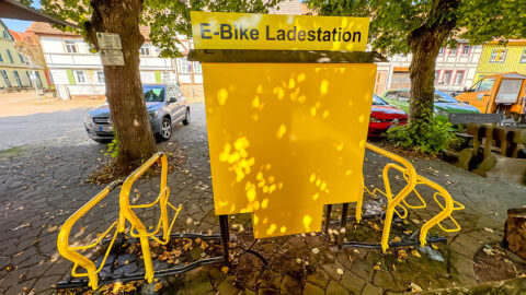 E-Bike-Ladestation in Neustadt wieder in Betrieb